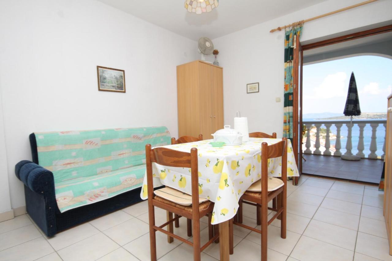 Apartment Sali 8152B Екстер'єр фото